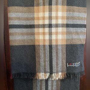 V. Fraas Cashmink Plaid Scarf